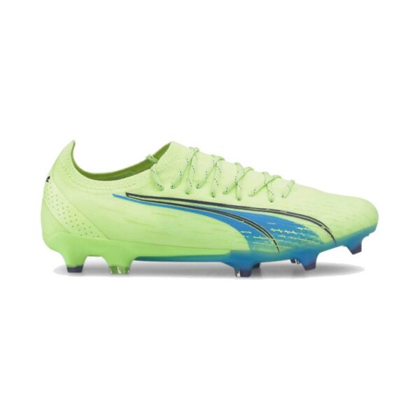 נעלי כדורגל פומה אולטרה אולטימט ירוקות עם אלמנטים כחולים